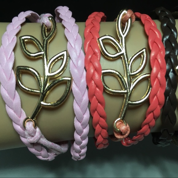 Jewelry - Picture 2 of 8